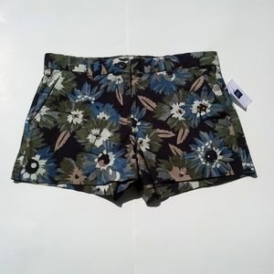 Gap Summer Chino Shorts